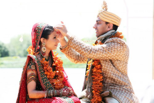 Newly Married Couple Lovevivah Matrimony Blog 